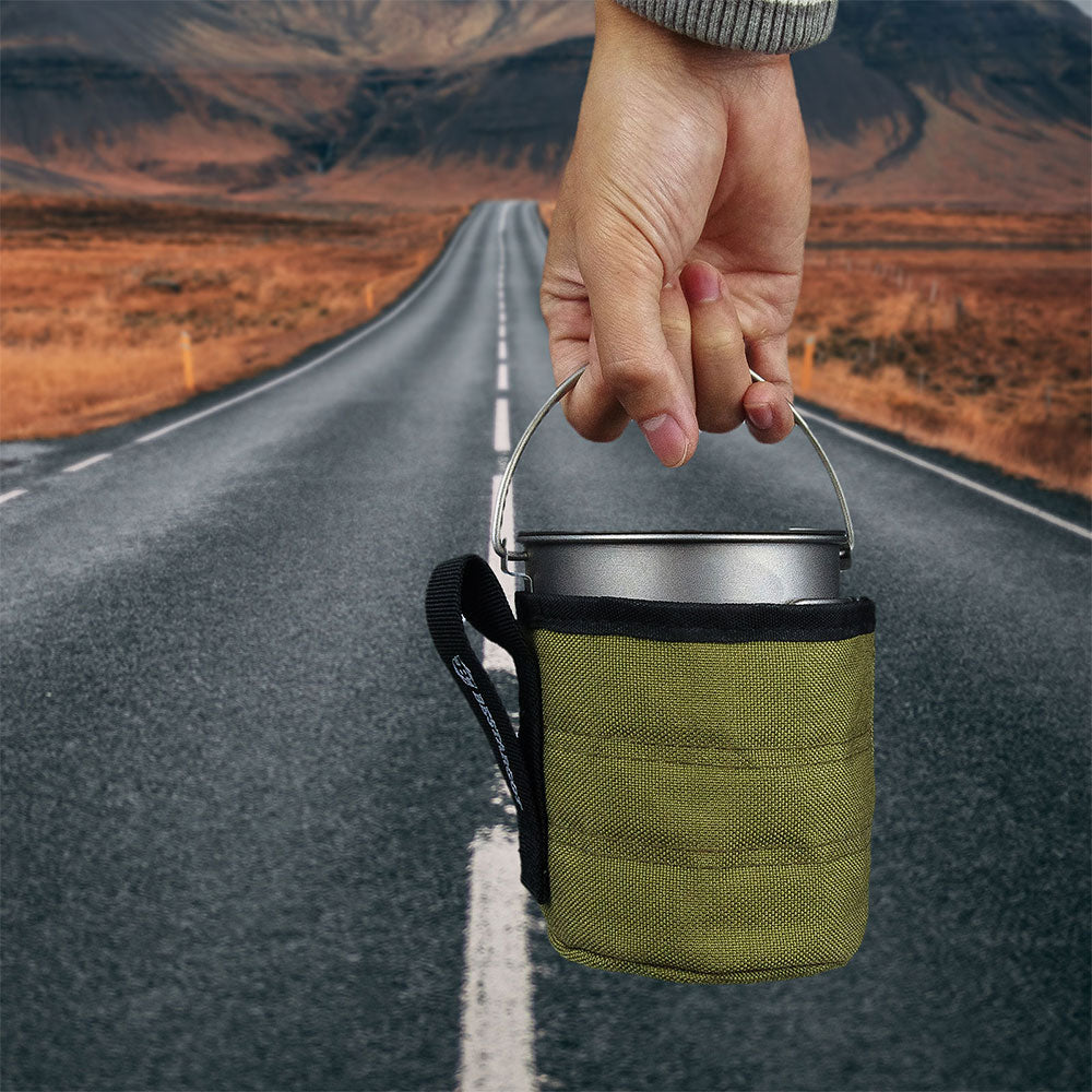 Ti-t-tob de 750 ml Backpacker avec porte-tasse isolée